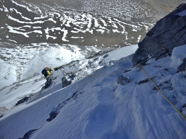 SHOWING TECHNICAL AND DIFFICULTY OF CLIMBING K2 NORTH RIDGE